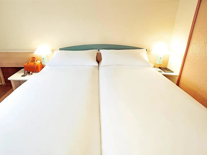 Ibis Gloucester 4