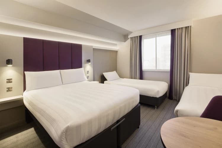 Premier Inn Thurrock East 4