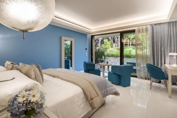 Cala Beach Resort 2
