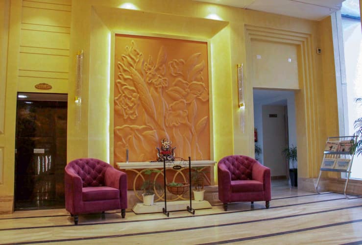 Four Leaf Hotel 2