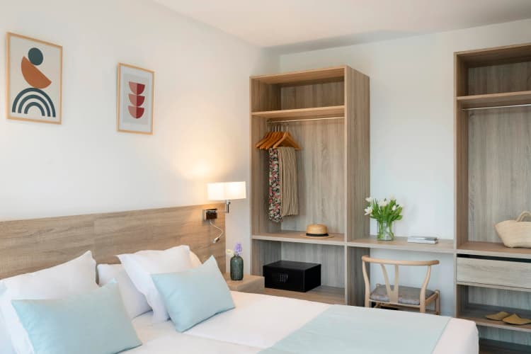 Aparthotel Marina Drach 5