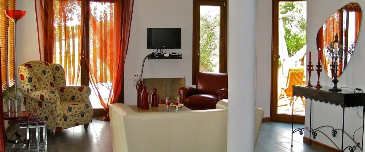 Alonissos Poikilma Villas 3