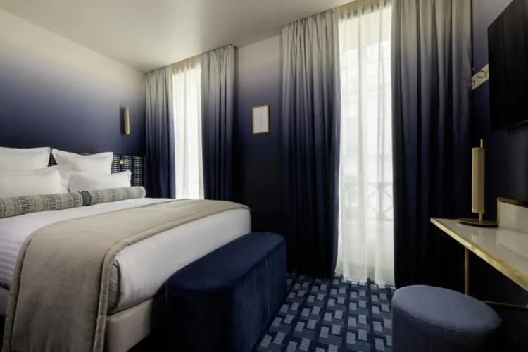 Vivienne 5