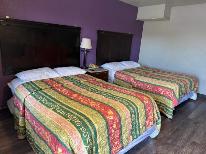 Miami Inn & Suites 2