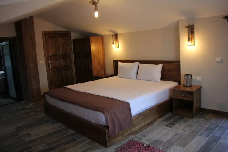 El Nazar Stone Suite 4