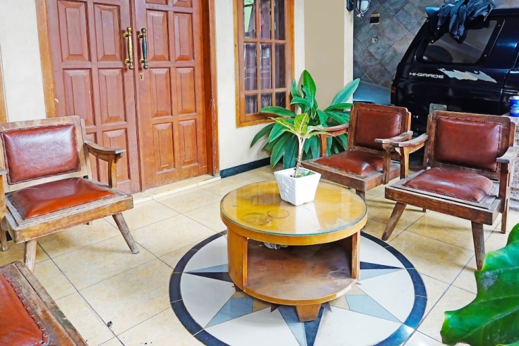 Spot On 91551 Gwen Syariah Homestay 2