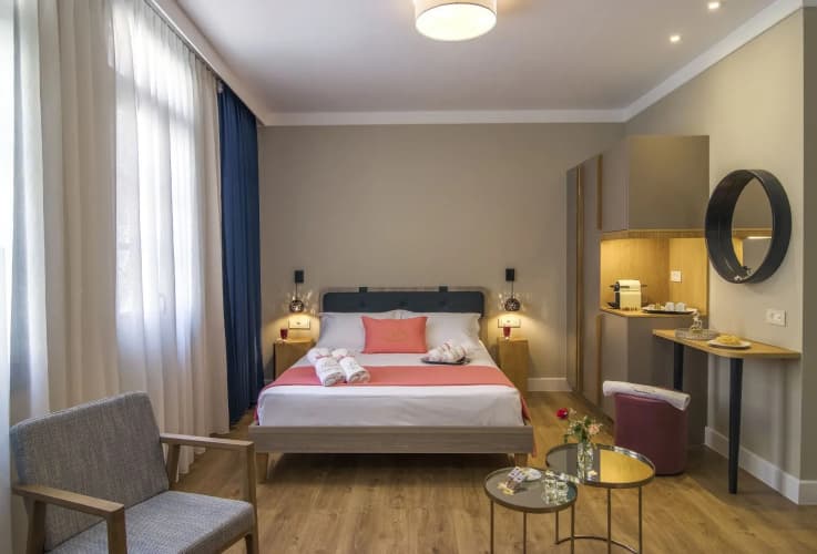Viaggio Elegant Rooms 2