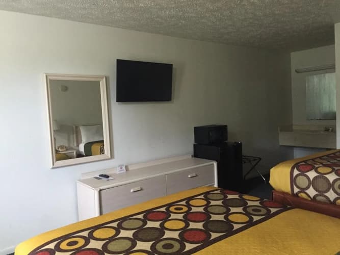 Travel Inn Eutaw 5
