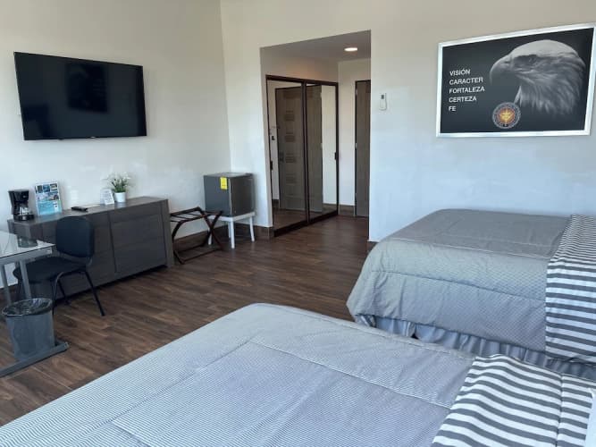 Sky Inn 3