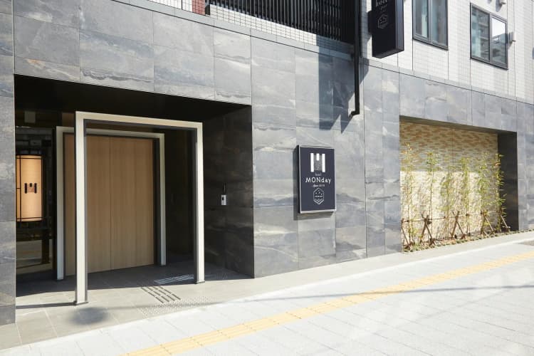 Monday Apart Premium Ueno 2