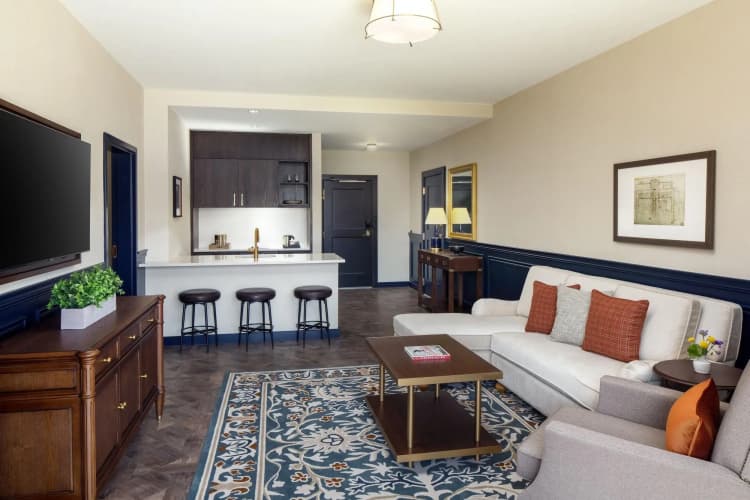 The Benson Hotel & Faculty Club 3