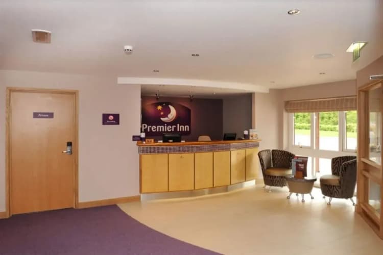 Premier Inn Redditch North (A441) 2