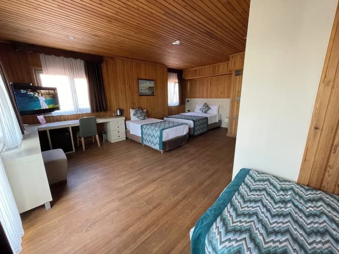 Gul Hotel 4