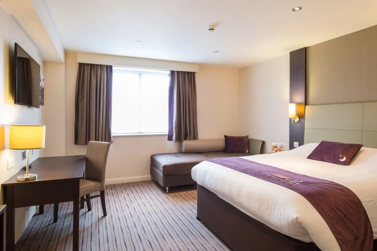 Premier inn Basingstoke Town Centre 3