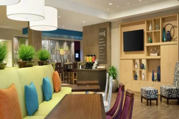 Home2 Suites by Hilton Calhoun 3