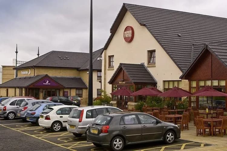 Premier Inn Dunfermline 5