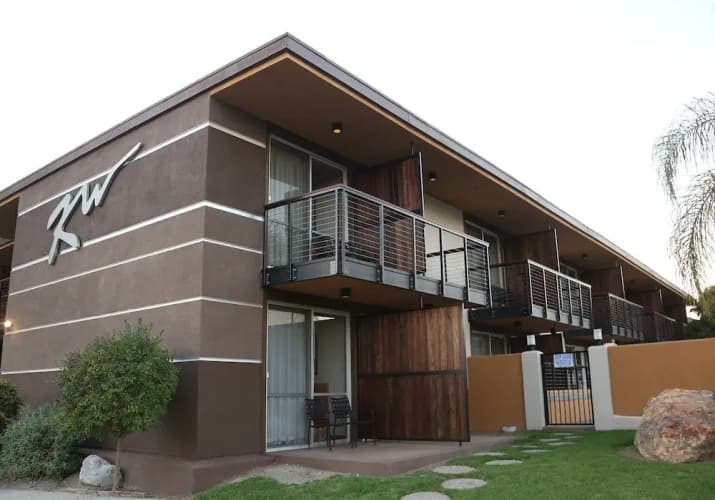 Kellogg West Conference Center & Hotel main