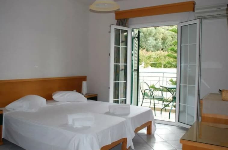 Naftilos Studios 2