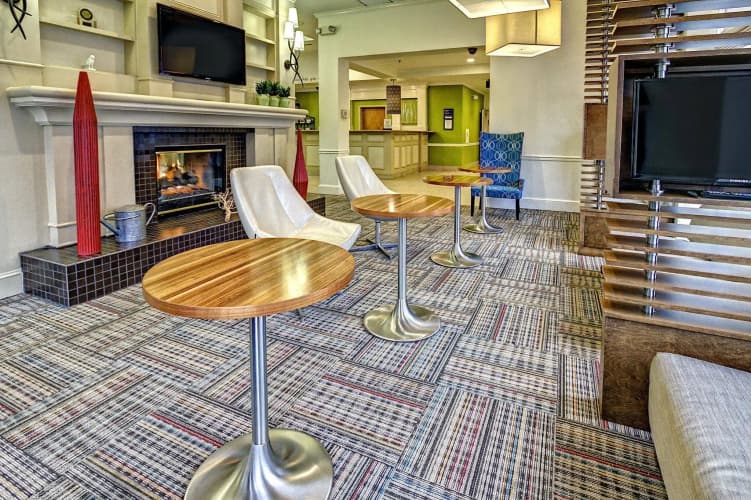 Hilton Garden Inn Nashville Airport 4