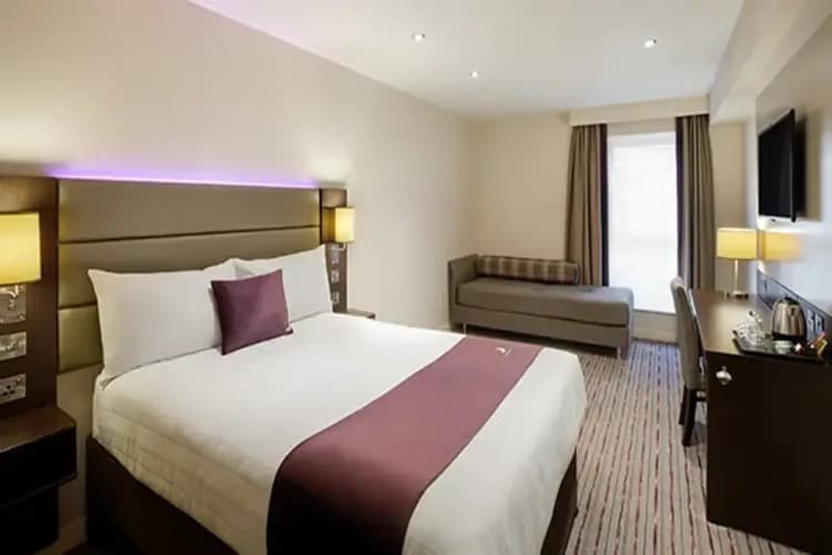 Premier Inn Burnley 3