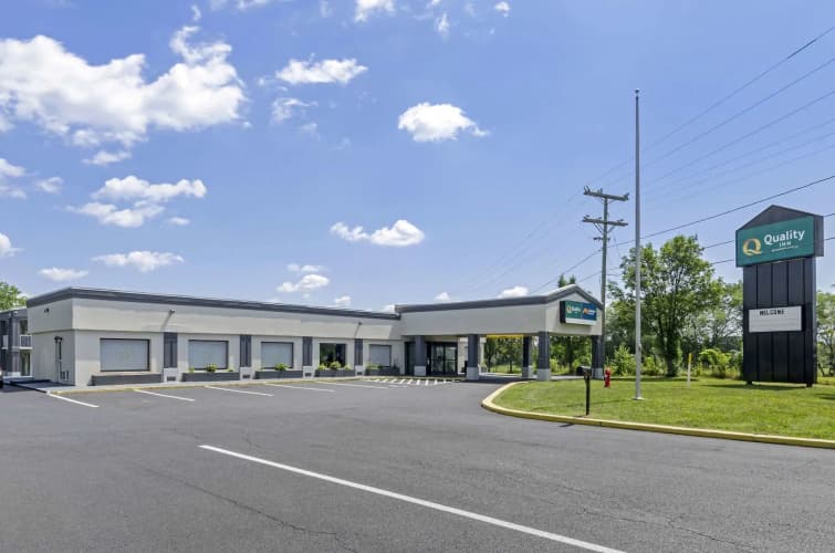 Suburban Studios Verona Staunton North 2