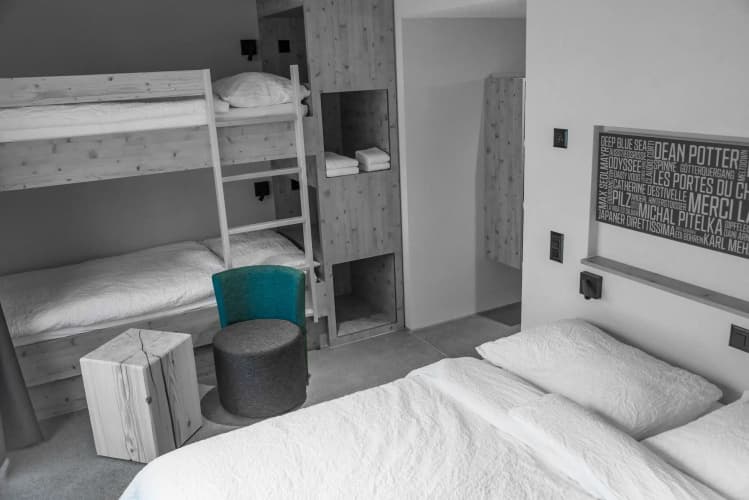 Eiger Lodge 4
