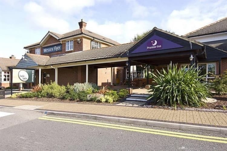 Premier Inn Bristol South 2