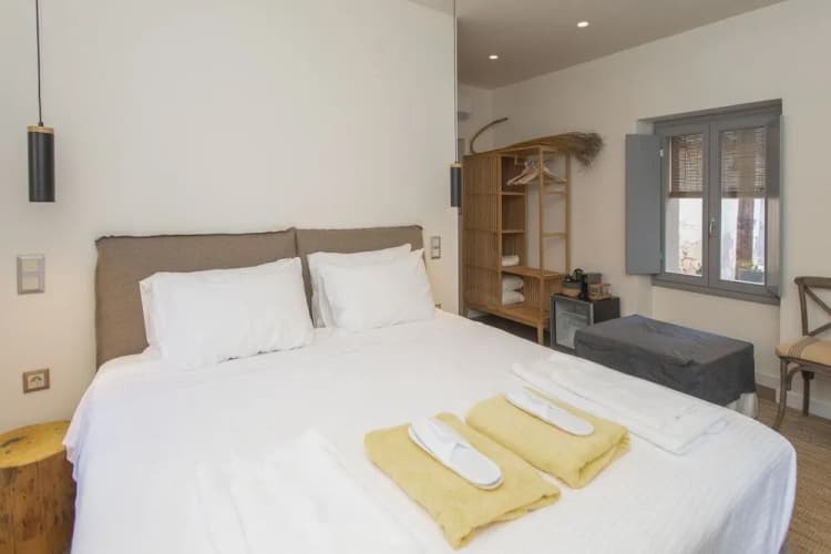 Pylosea Luxury Lodge 3