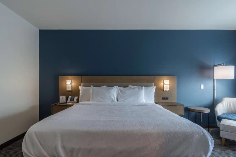 Best Western Plus South Tacoma Hotel 5