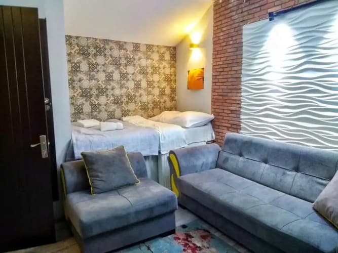 Sunny Tiflis (Adults Only) 4