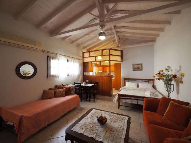 Areopoli Sofia Old Town Inn 2