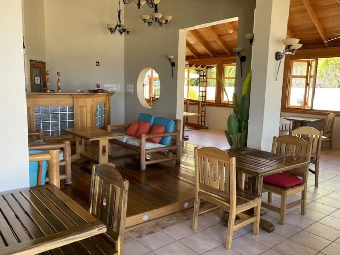 Ocean Cliff Hotel Negril 4