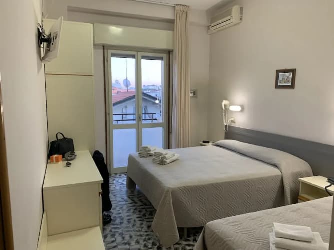 Hotel Levante 4
