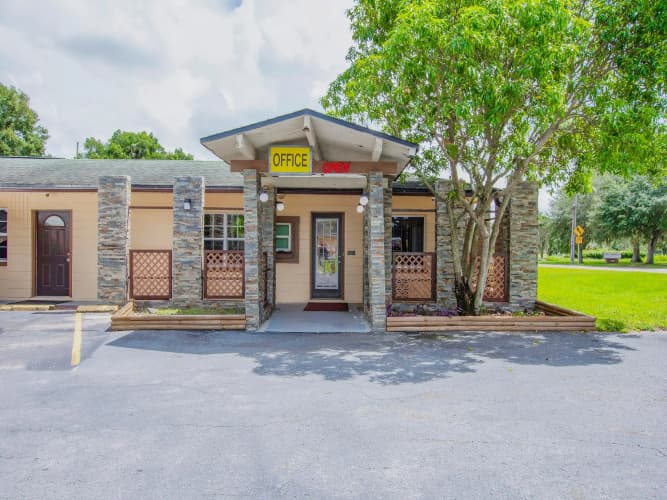 Oyo Superior Budget Inn Bartow 2