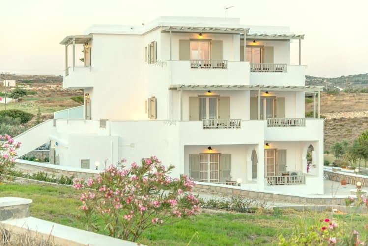 Konstantinos main