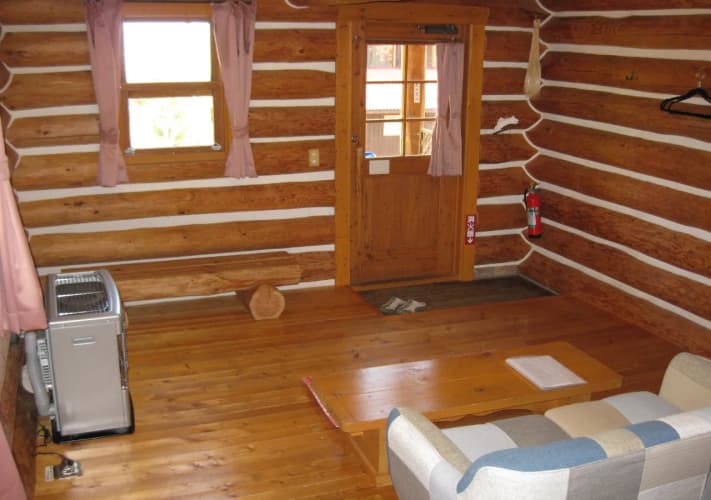 Log Cottage Himawari main
