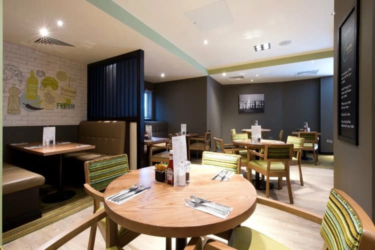 Premier Inn Salisbury South Milford Hotel 2