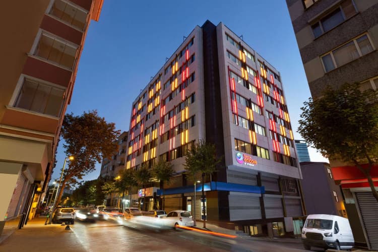 Ramada Encore by Wyndham Istanbul Sisli 3