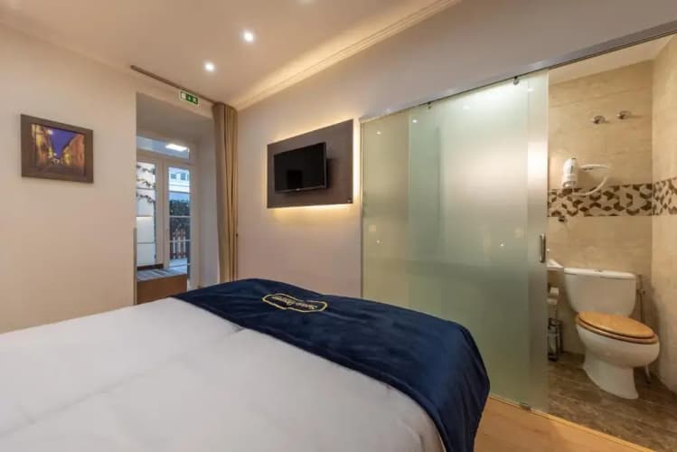 Seven Dreams Suites (Adults Only) 3