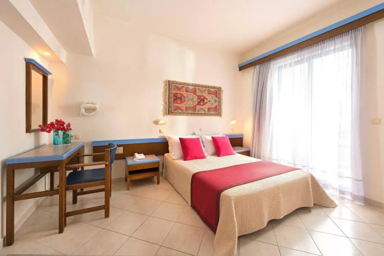 Mariette Rhodes Urban Suites - Adult Only 4