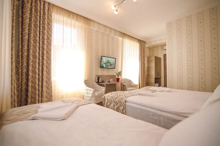 Hotel Kenari 5