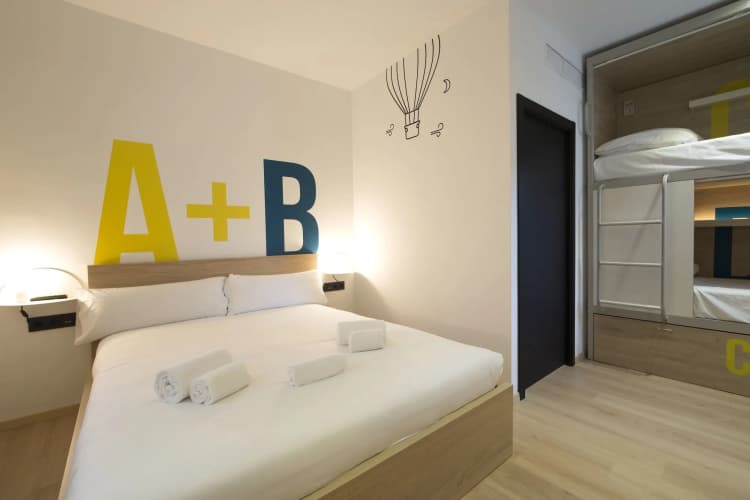 For You Hostel Sevilla 4