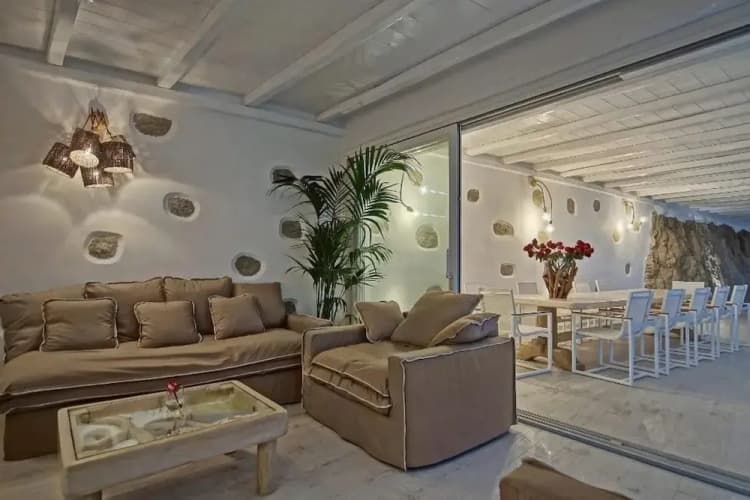 Zinas Villas main