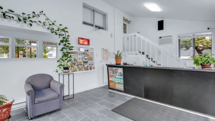 Viking Motel 2