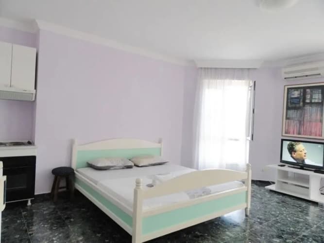 Petrovac Villa With Pool 4