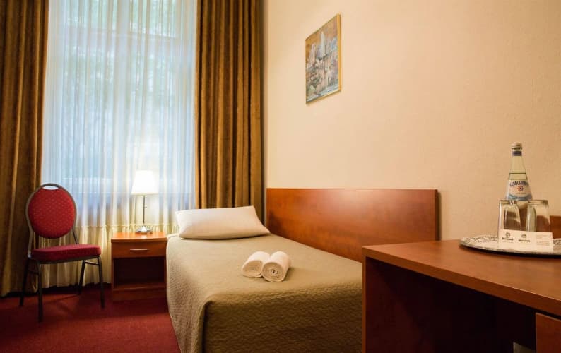 W22 Hotel 3