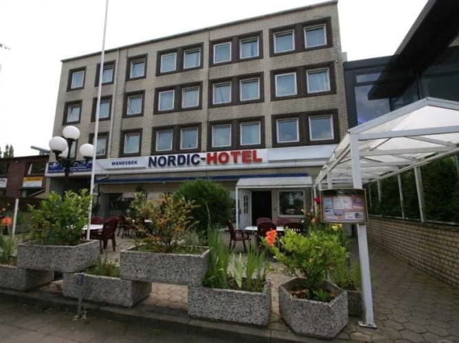 Hotel Rahlstedter Hof main