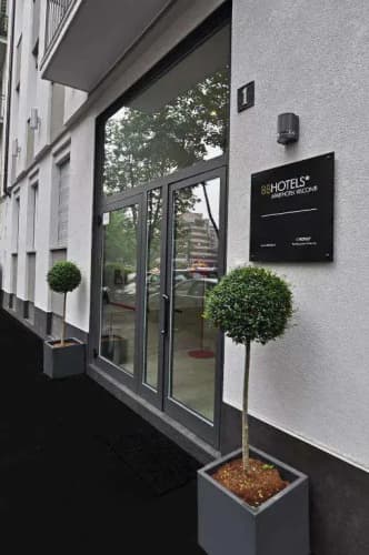 Bb Hotels Aparthotel Visconti main