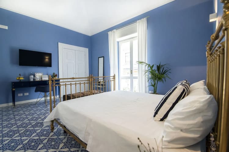 Crudo Home 5