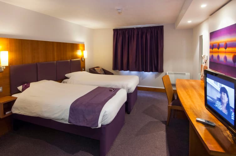 Premier Inn  Leicester Central (A50) 3